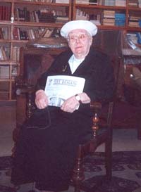 Mme Gilberte Côté-Mercier le 25 février 2001