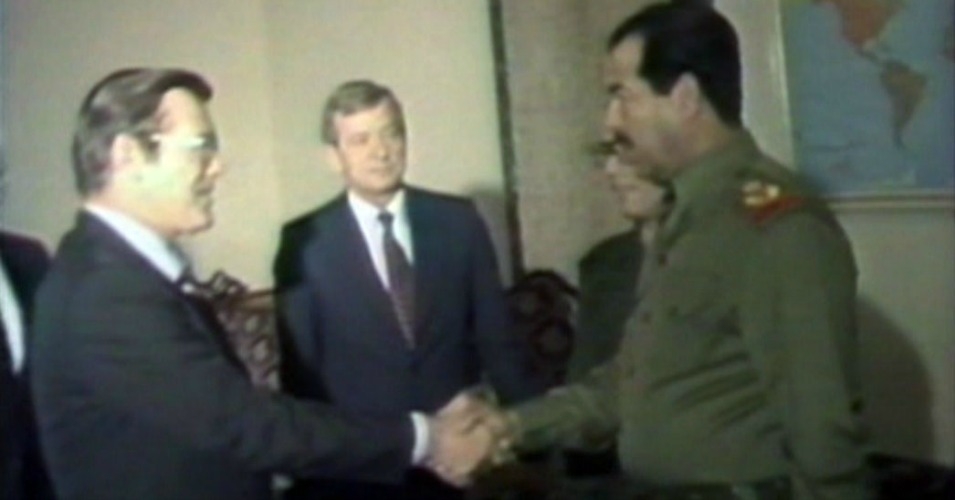 Saddam Hussein et Donald Rumsfeld