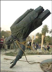 statue de Saddam Hussein