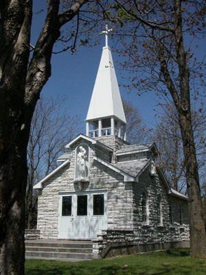 chapelle en l'honneur de saint Joseph sur le terrain des Pèlerins de saint Michel à Rougemont