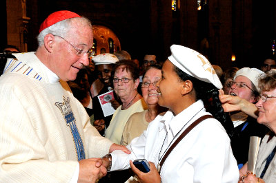 Manda Rakotomorasoa et le cardinal Ouellet 15 août 2010