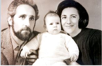 Chiara Luce avec ses parents
